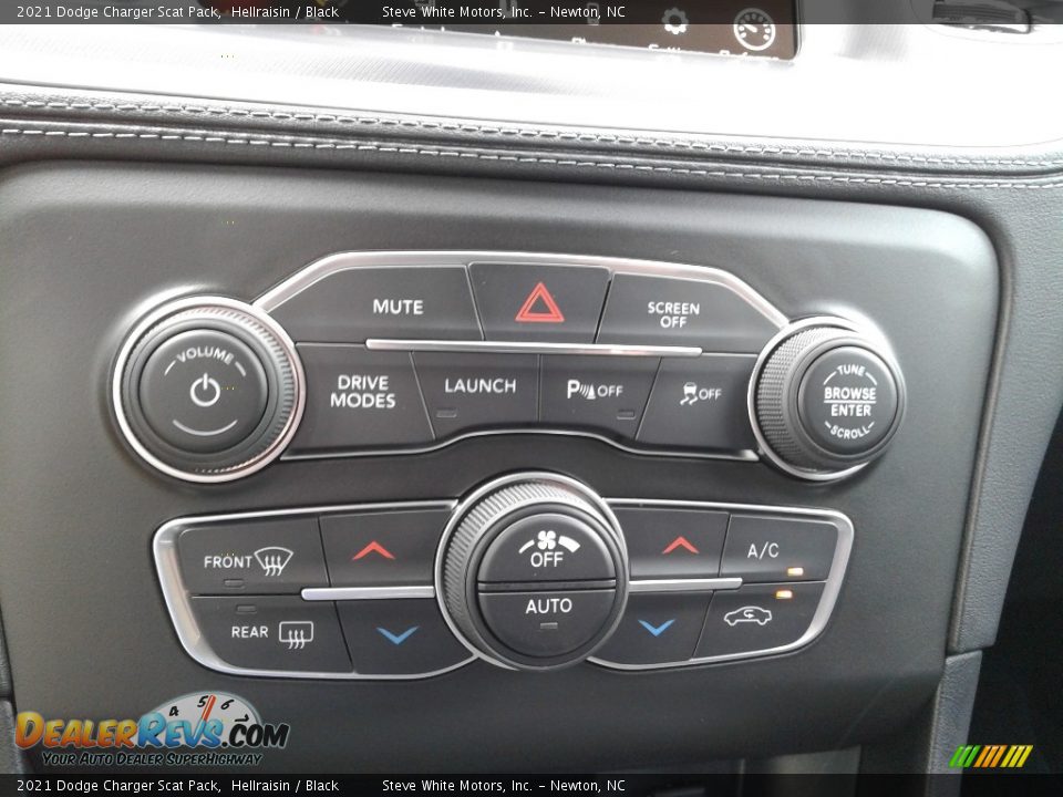 Controls of 2021 Dodge Charger Scat Pack Photo #25