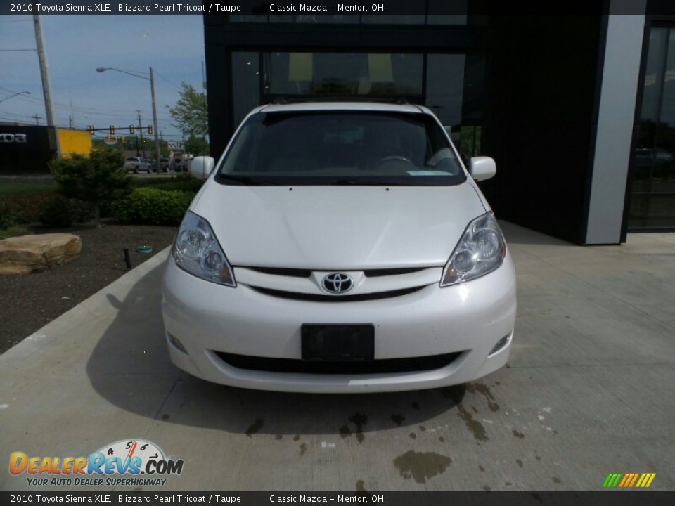 2010 Toyota Sienna XLE Blizzard Pearl Tricoat / Taupe Photo #2
