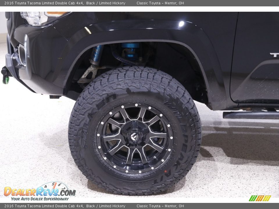 Custom Wheels of 2016 Toyota Tacoma Limited Double Cab 4x4 Photo #21