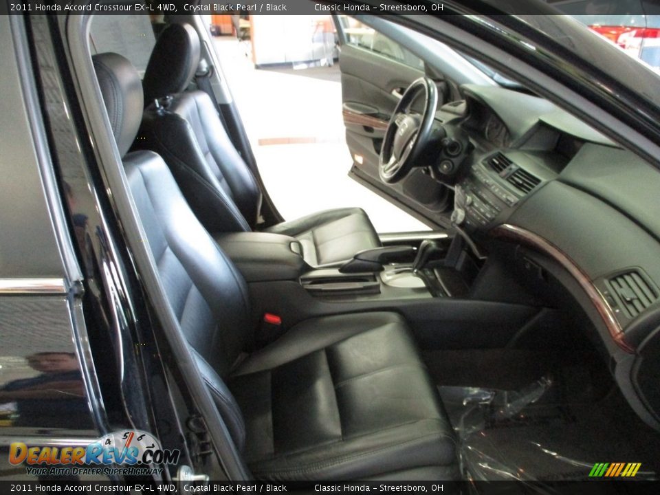 2011 Honda Accord Crosstour EX-L 4WD Crystal Black Pearl / Black Photo #16
