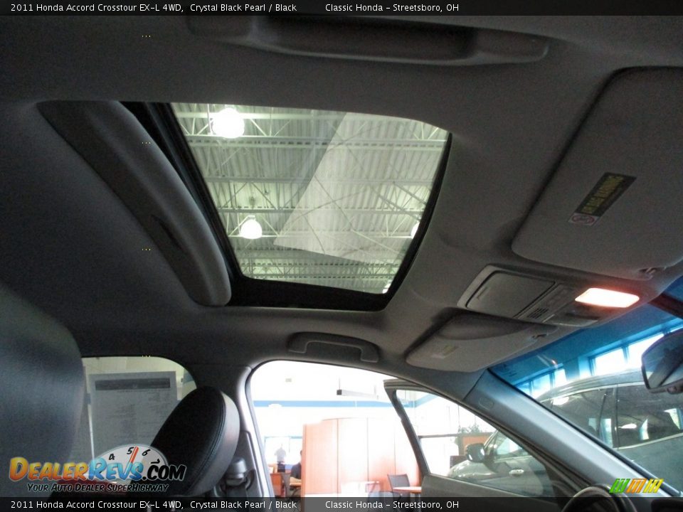 2011 Honda Accord Crosstour EX-L 4WD Crystal Black Pearl / Black Photo #17