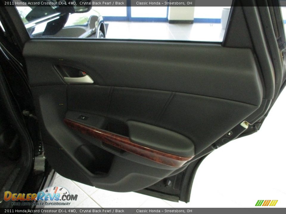 2011 Honda Accord Crosstour EX-L 4WD Crystal Black Pearl / Black Photo #18