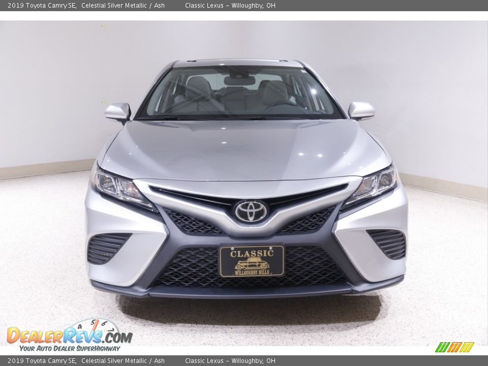 2019 Toyota Camry SE Celestial Silver Metallic / Ash Photo #2