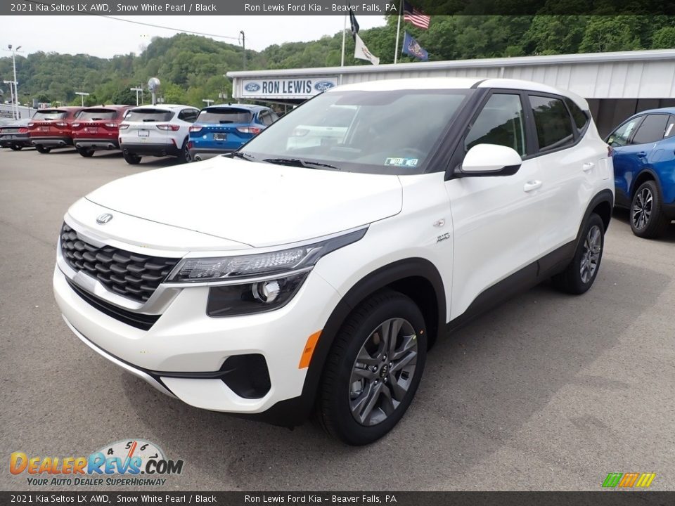 2021 Kia Seltos LX AWD Snow White Pearl / Black Photo #5