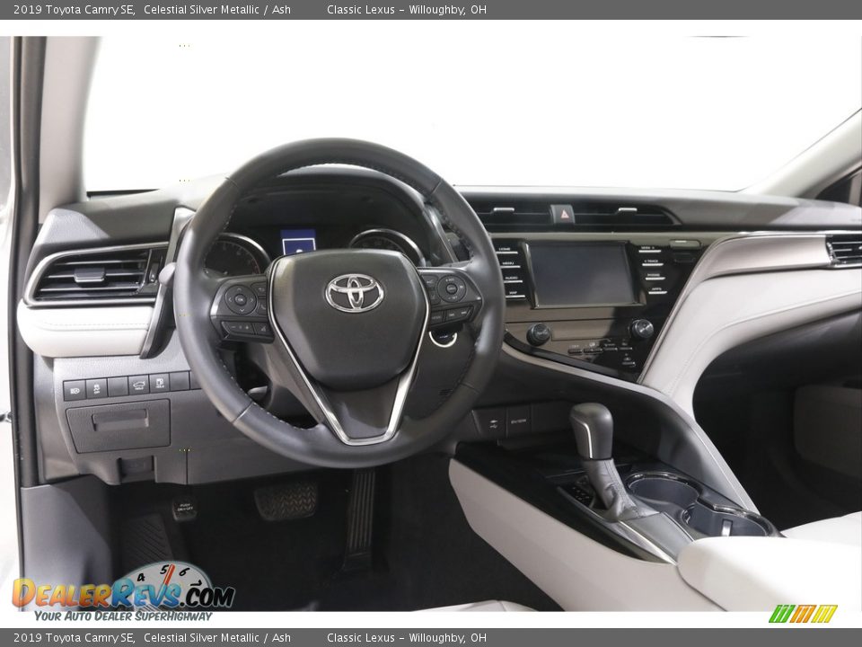 2019 Toyota Camry SE Celestial Silver Metallic / Ash Photo #6