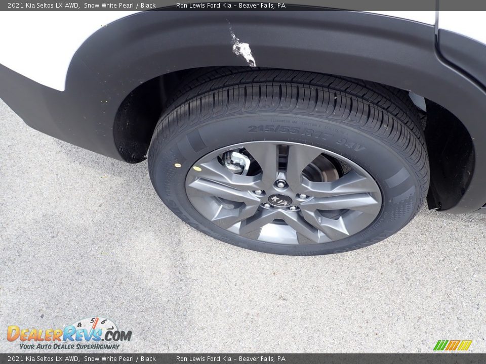 2021 Kia Seltos LX AWD Snow White Pearl / Black Photo #9