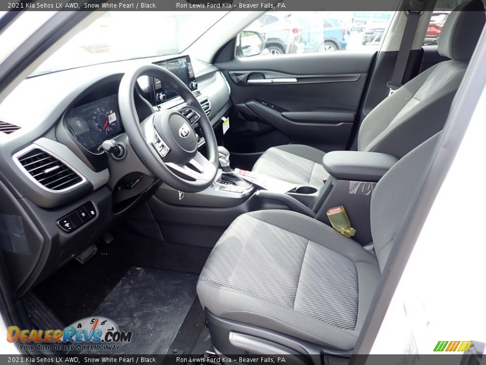 2021 Kia Seltos LX AWD Snow White Pearl / Black Photo #13
