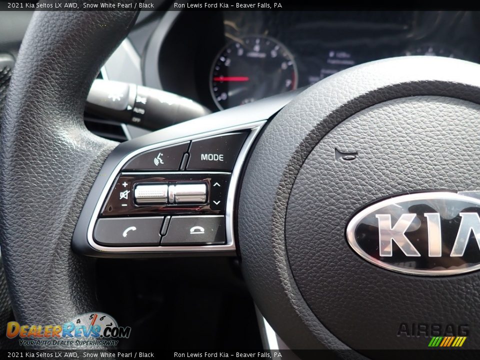 2021 Kia Seltos LX AWD Snow White Pearl / Black Photo #20