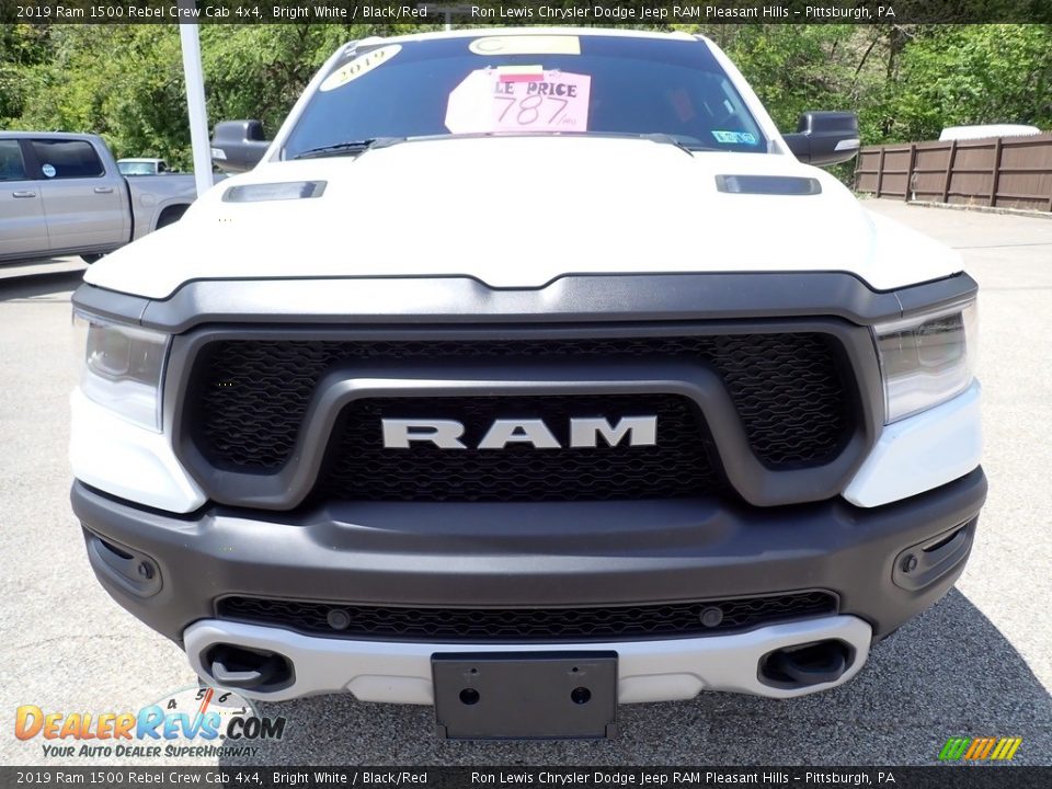 2019 Ram 1500 Rebel Crew Cab 4x4 Bright White / Black/Red Photo #9