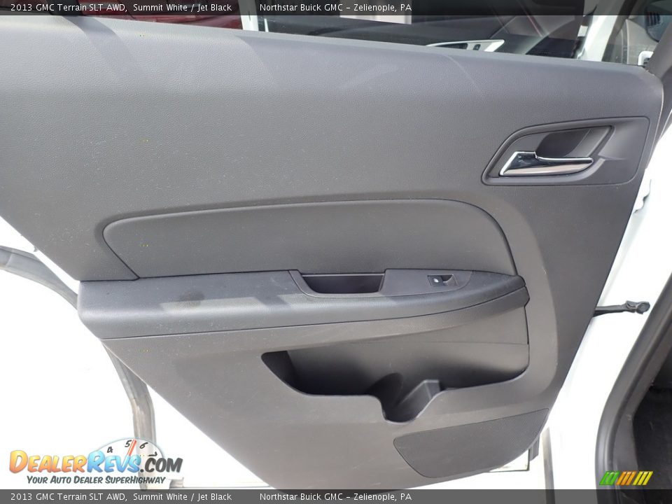 Door Panel of 2013 GMC Terrain SLT AWD Photo #19