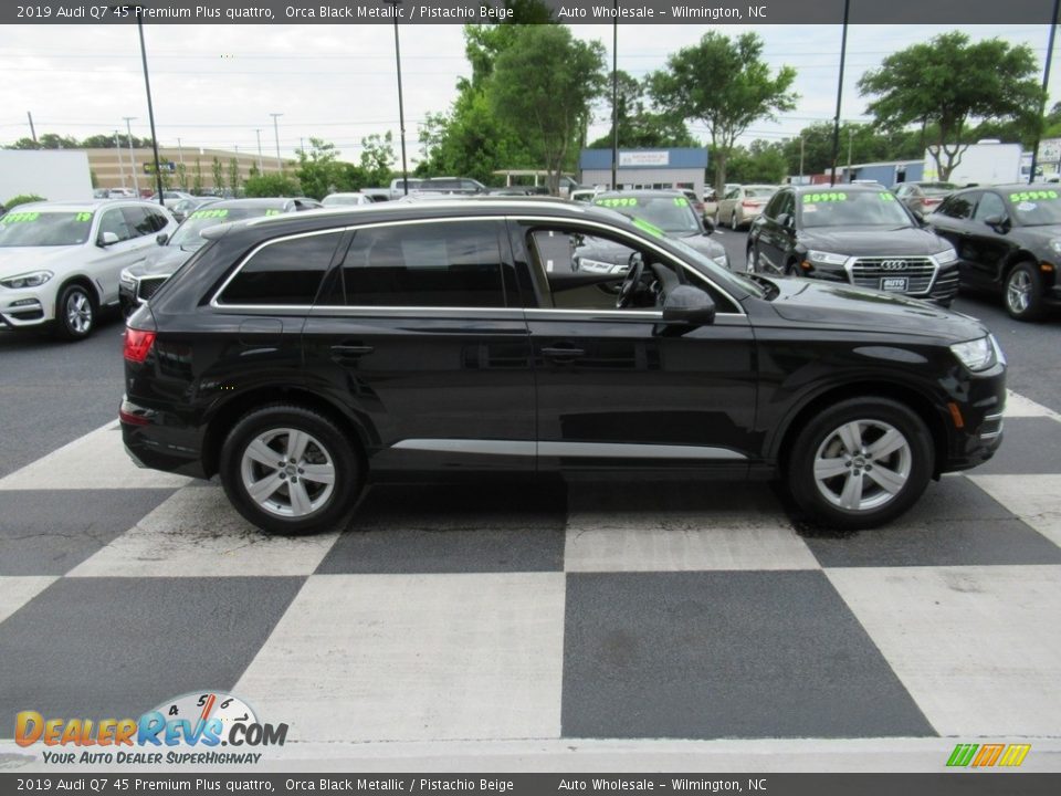 2019 Audi Q7 45 Premium Plus quattro Orca Black Metallic / Pistachio Beige Photo #3