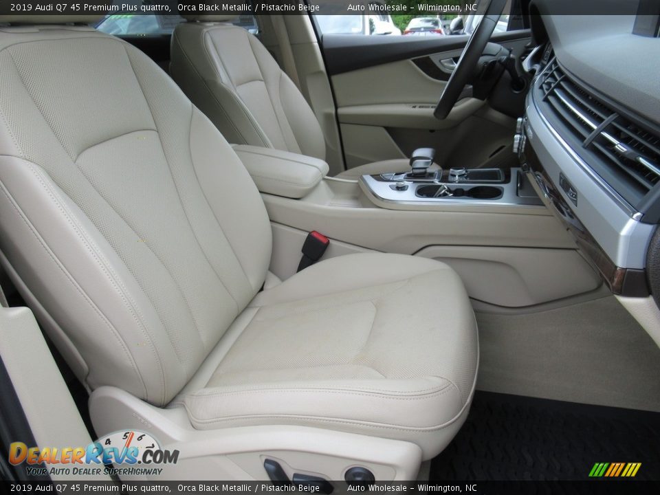 2019 Audi Q7 45 Premium Plus quattro Orca Black Metallic / Pistachio Beige Photo #12