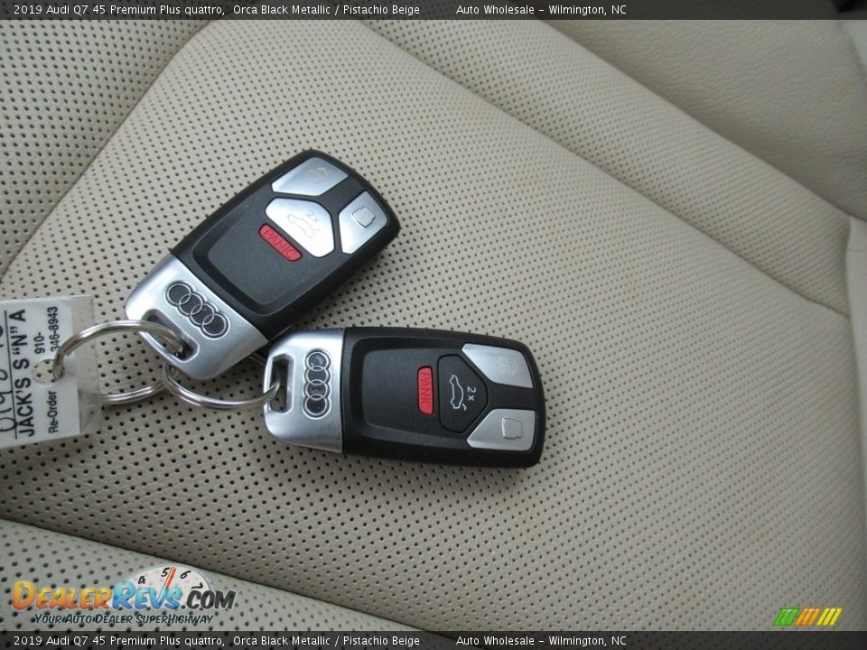 2019 Audi Q7 45 Premium Plus quattro Orca Black Metallic / Pistachio Beige Photo #20