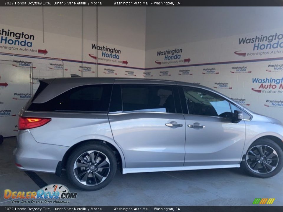 2022 Honda Odyssey Elite Lunar Silver Metallic / Mocha Photo #2