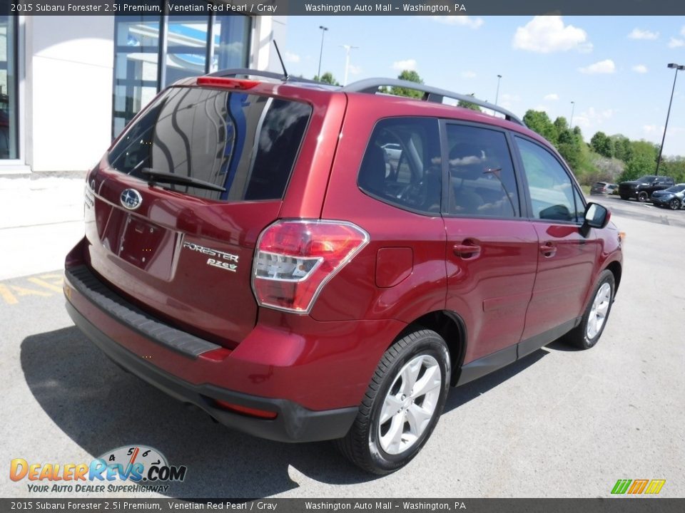 2015 Subaru Forester 2.5i Premium Venetian Red Pearl / Gray Photo #11