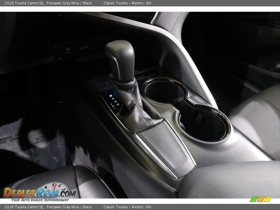 2018 Toyota Camry SE Predawn Gray Mica / Black Photo #11