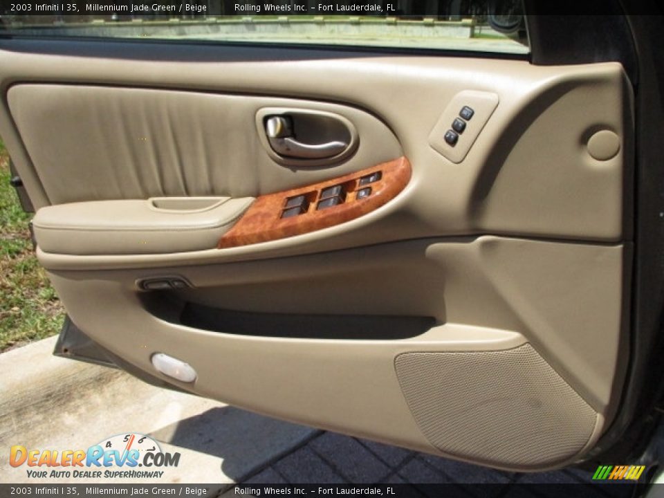 2003 Infiniti I 35 Millennium Jade Green / Beige Photo #26
