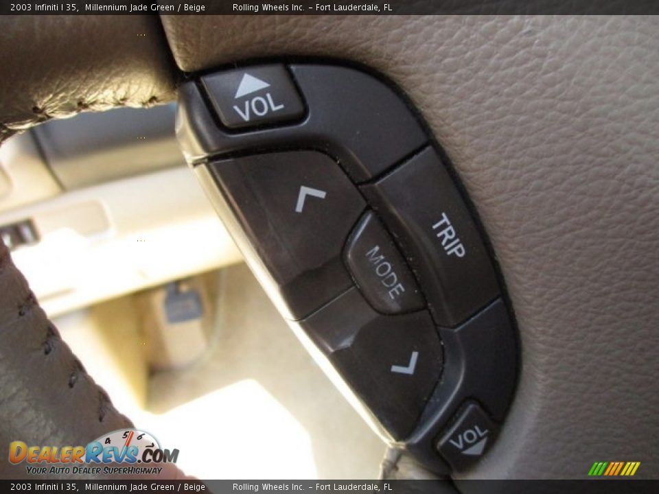 2003 Infiniti I 35 Millennium Jade Green / Beige Photo #33