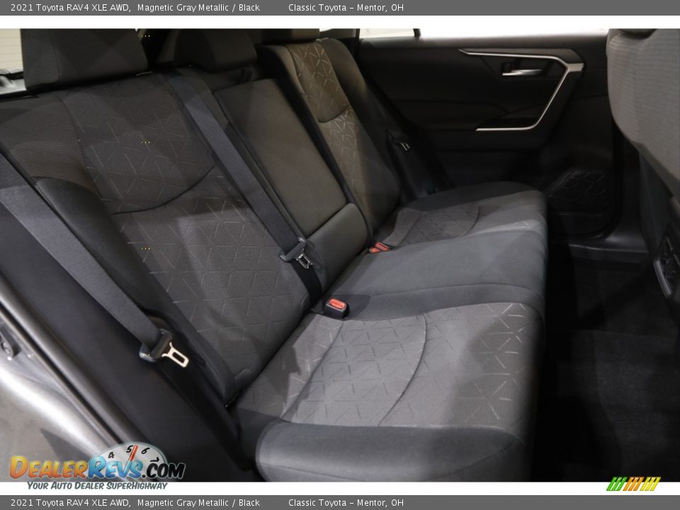 2021 Toyota RAV4 XLE AWD Magnetic Gray Metallic / Black Photo #13