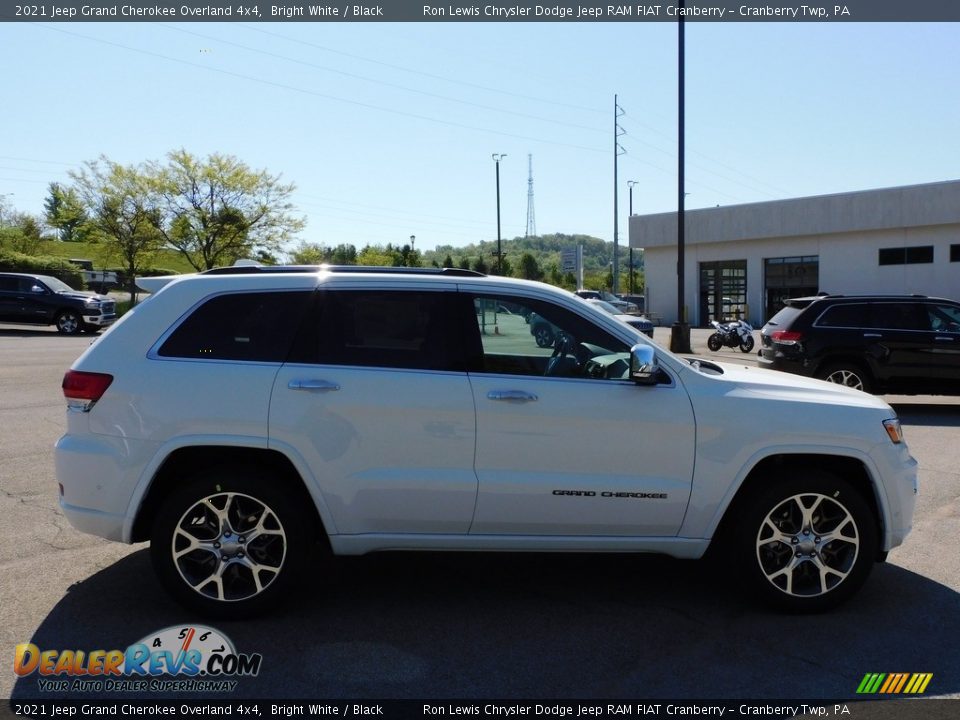 2021 Jeep Grand Cherokee Overland 4x4 Bright White / Black Photo #4