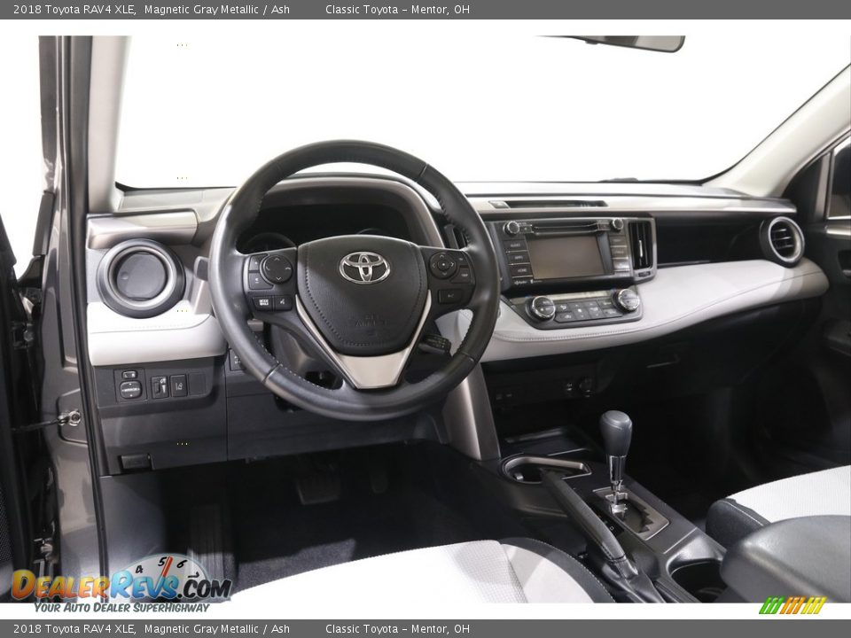 2018 Toyota RAV4 XLE Magnetic Gray Metallic / Ash Photo #6