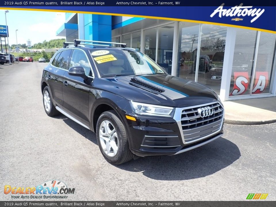 2019 Audi Q5 Premium quattro Brilliant Black / Atlas Beige Photo #1
