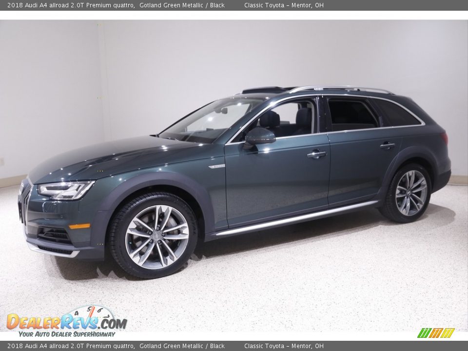 Front 3/4 View of 2018 Audi A4 allroad 2.0T Premium quattro Photo #3