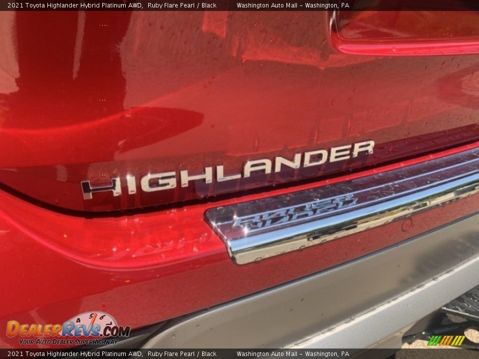 2021 Toyota Highlander Hybrid Platinum AWD Ruby Flare Pearl / Black Photo #18