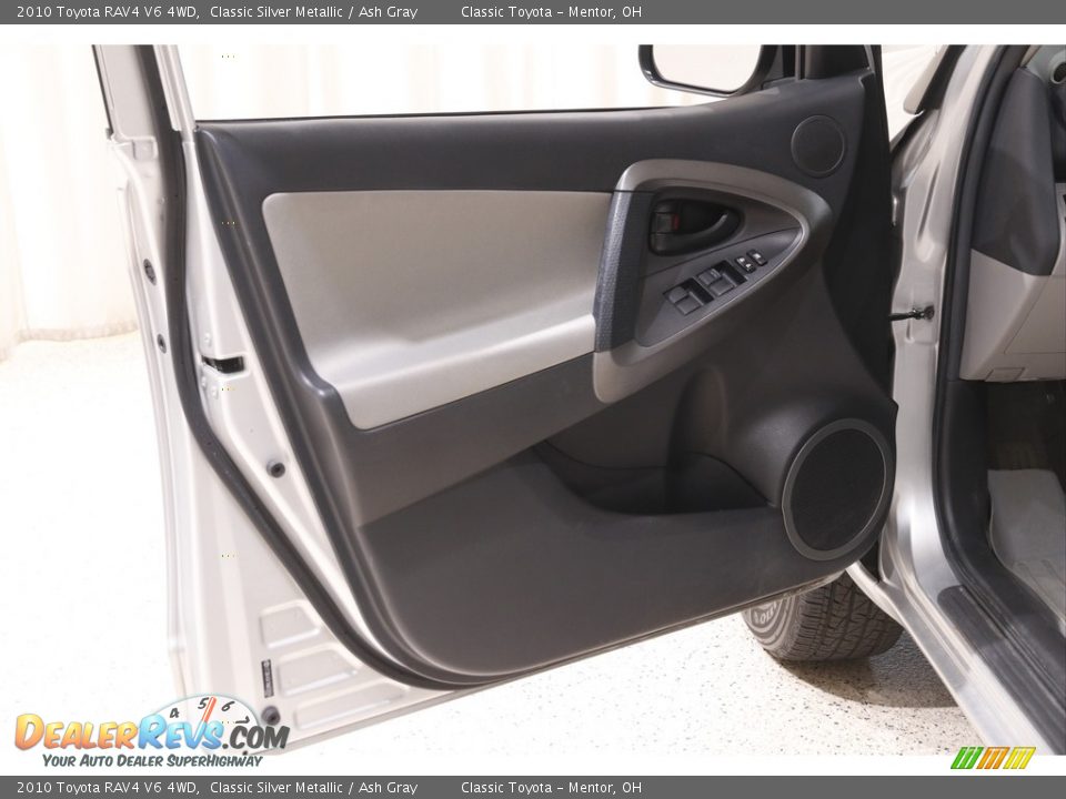 2010 Toyota RAV4 V6 4WD Classic Silver Metallic / Ash Gray Photo #4