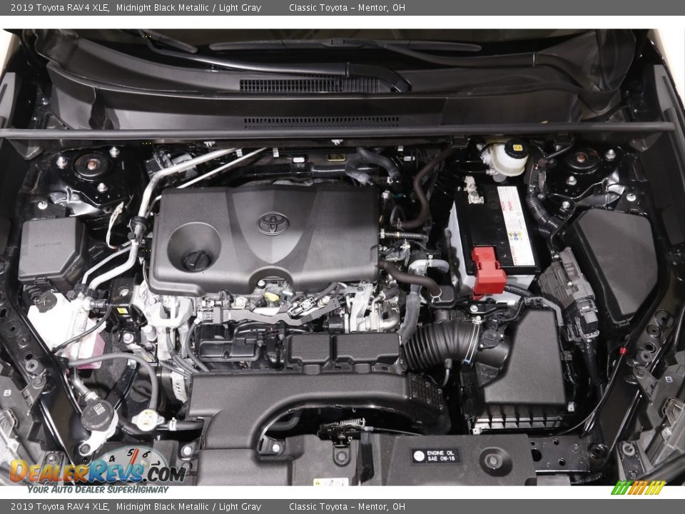 2019 Toyota RAV4 XLE Midnight Black Metallic / Light Gray Photo #17