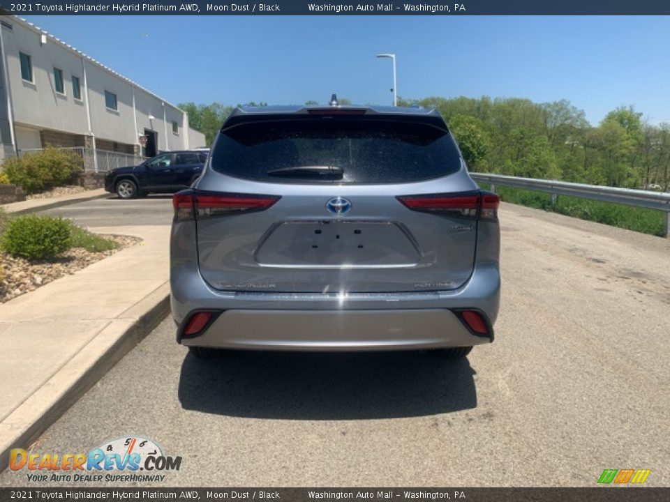 2021 Toyota Highlander Hybrid Platinum AWD Moon Dust / Black Photo #16