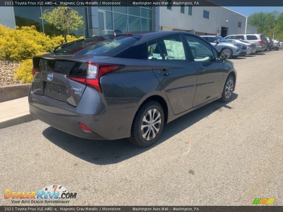 2021 Toyota Prius XLE AWD-e Magnetic Gray Metallic / Moonstone Photo #12