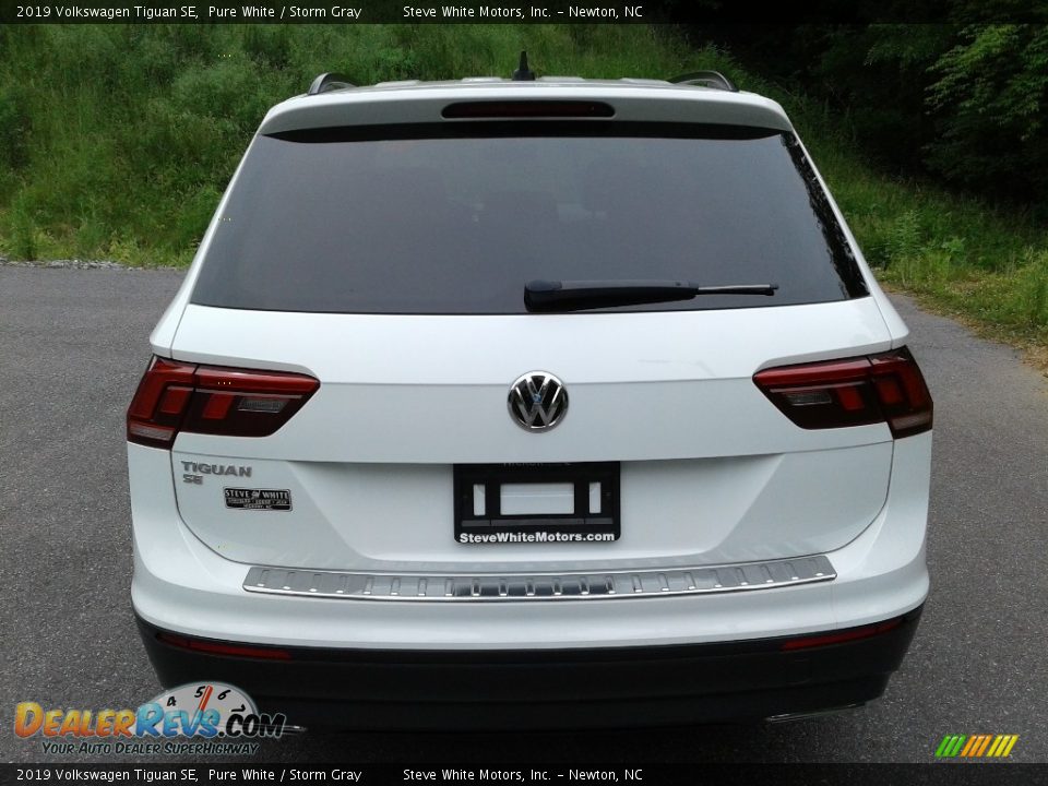 Pure White 2019 Volkswagen Tiguan SE Photo #8