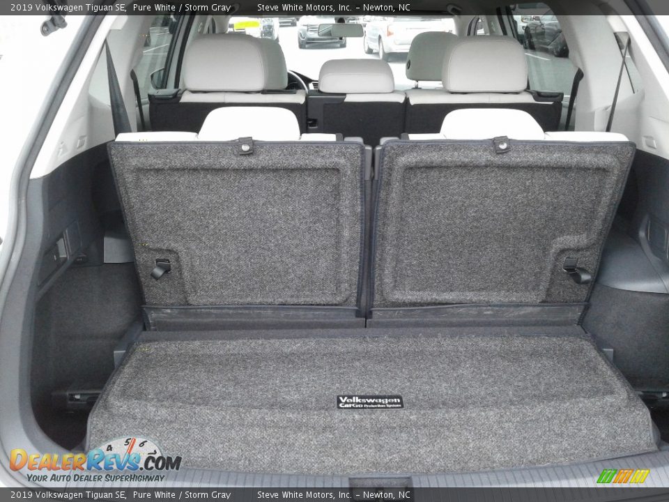 2019 Volkswagen Tiguan SE Trunk Photo #15