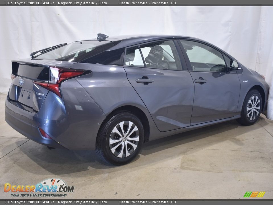 2019 Toyota Prius XLE AWD-e Magnetic Grey Metallic / Black Photo #2