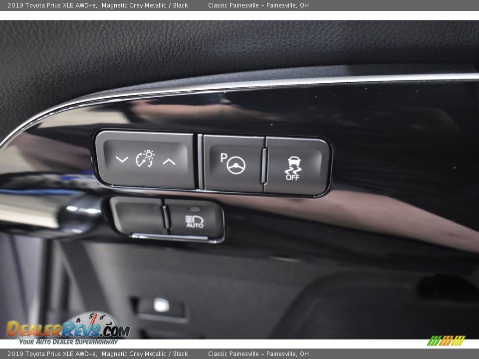2019 Toyota Prius XLE AWD-e Magnetic Grey Metallic / Black Photo #11