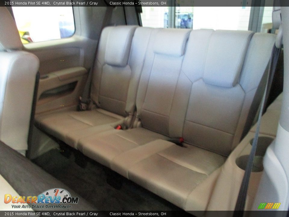 Rear Seat of 2015 Honda Pilot SE 4WD Photo #29