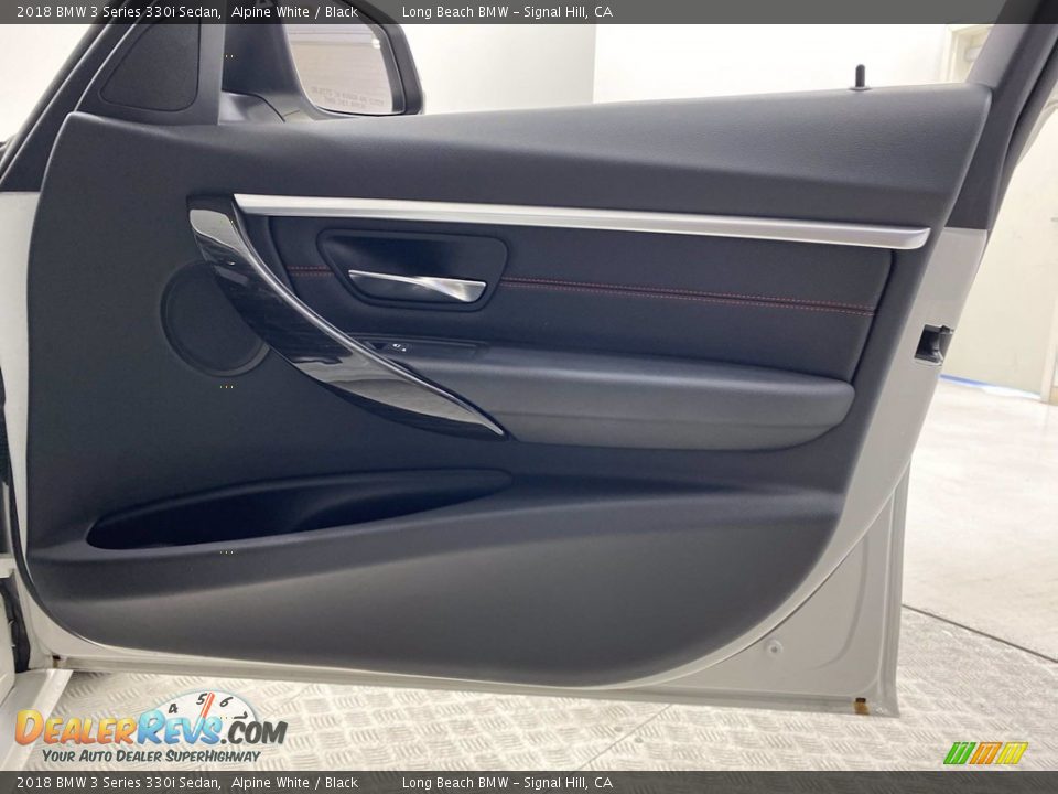 2018 BMW 3 Series 330i Sedan Alpine White / Black Photo #32