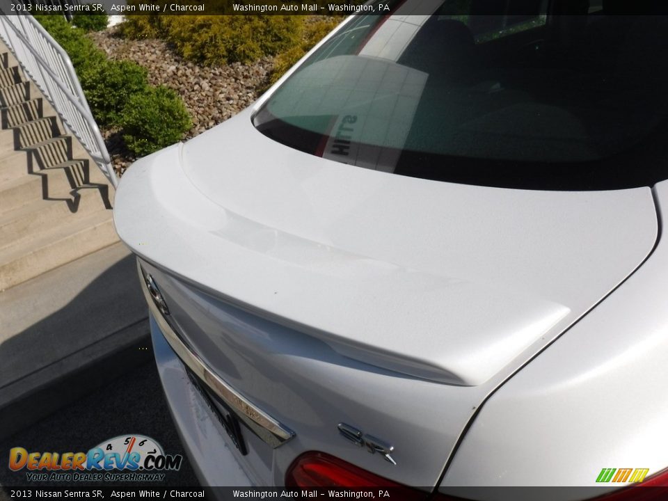 2013 Nissan Sentra SR Aspen White / Charcoal Photo #13