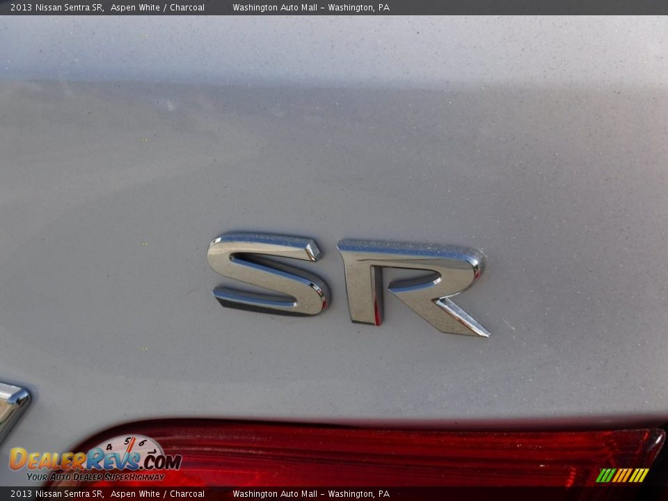 2013 Nissan Sentra SR Aspen White / Charcoal Photo #14