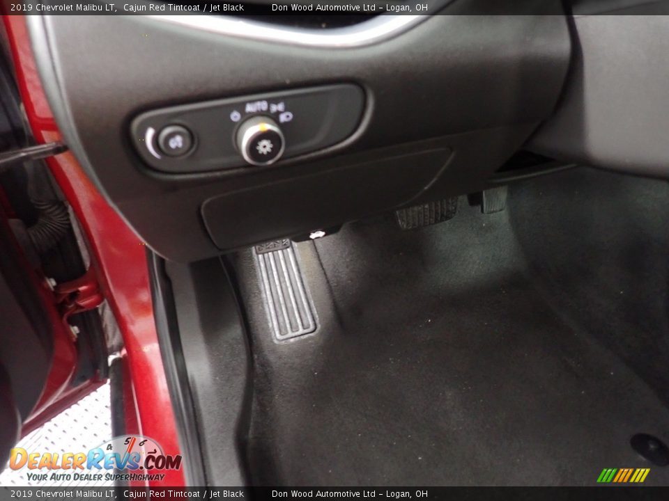 2019 Chevrolet Malibu LT Cajun Red Tintcoat / Jet Black Photo #20