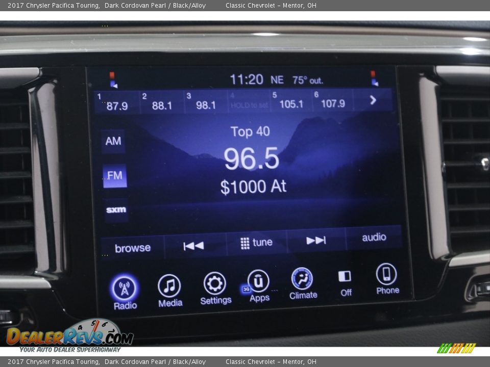 2017 Chrysler Pacifica Touring Dark Cordovan Pearl / Black/Alloy Photo #10