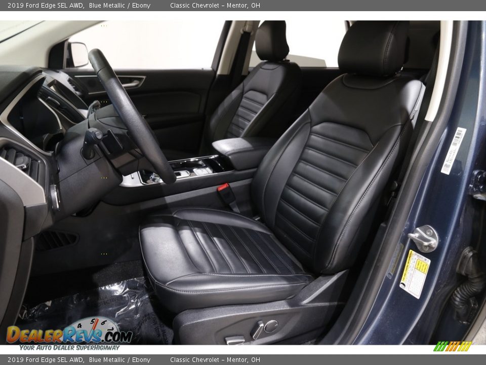 Front Seat of 2019 Ford Edge SEL AWD Photo #5