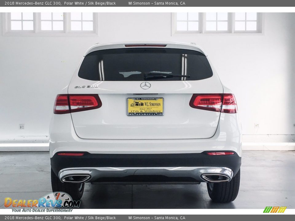 2018 Mercedes-Benz GLC 300 Polar White / Silk Beige/Black Photo #4