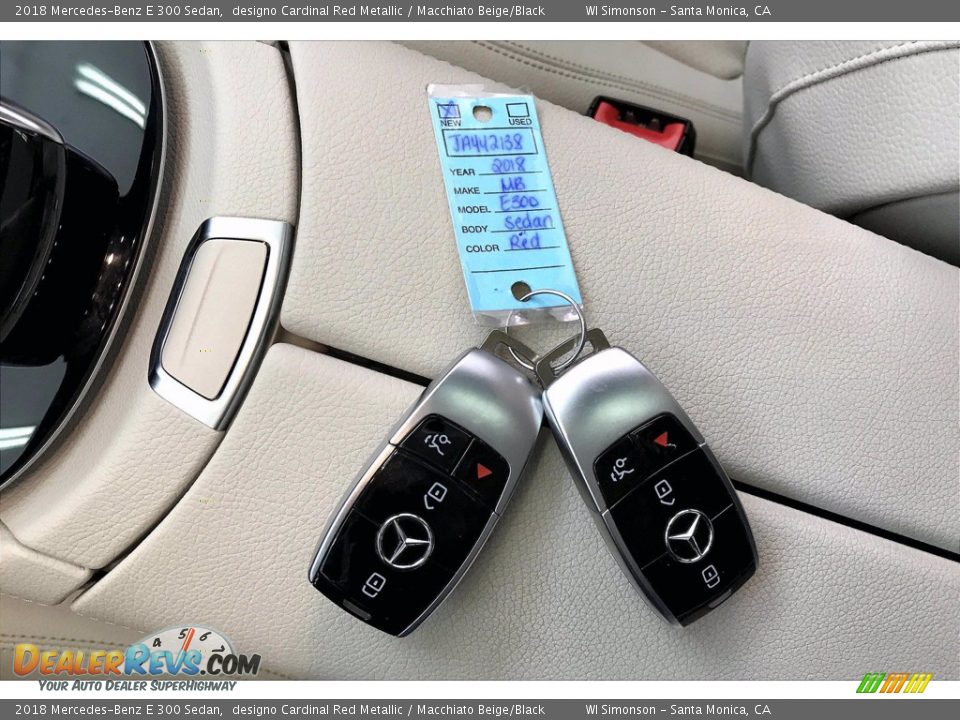 Keys of 2018 Mercedes-Benz E 300 Sedan Photo #11