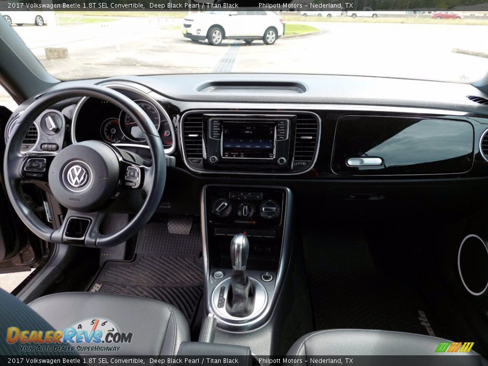 Dashboard of 2017 Volkswagen Beetle 1.8T SEL Convertible Photo #5