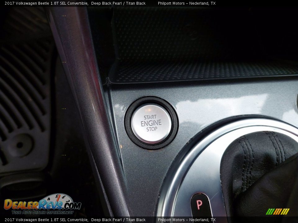 2017 Volkswagen Beetle 1.8T SEL Convertible Deep Black Pearl / Titan Black Photo #21