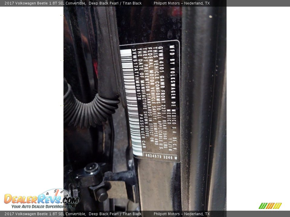 2017 Volkswagen Beetle 1.8T SEL Convertible Deep Black Pearl / Titan Black Photo #30