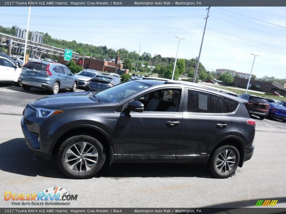 2017 Toyota RAV4 XLE AWD Hybrid Magnetic Gray Metallic / Black Photo #7