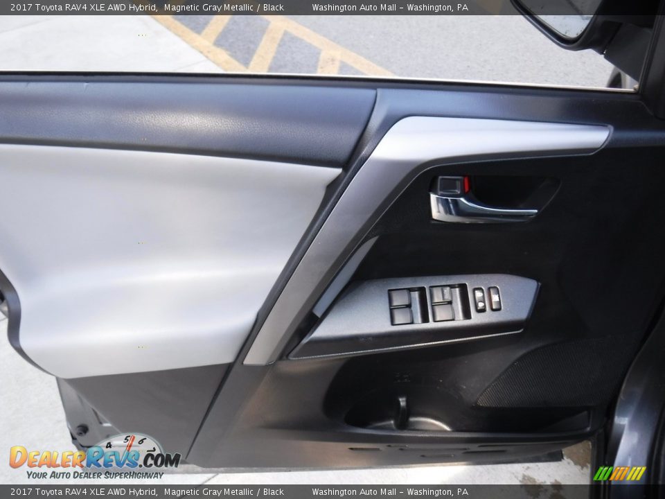 2017 Toyota RAV4 XLE AWD Hybrid Magnetic Gray Metallic / Black Photo #12